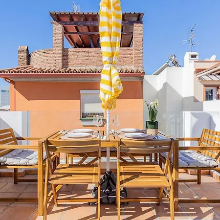 Casa vacanze Old Town Gem - Beautiful 3 Bed House With Terraces