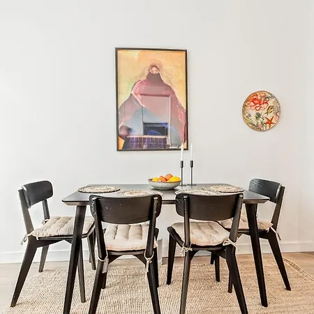 Old Town Gem - Beautiful 3 Bed House With Terraces