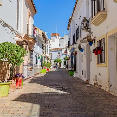 Old Town Gem - Beautiful 3 Bed House With Terraces Feriehus Estepona